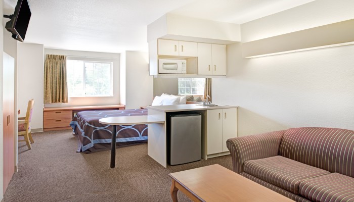 Welcome To SureStay by Best Western Sacramento South Natomas - Standard Queen Suite