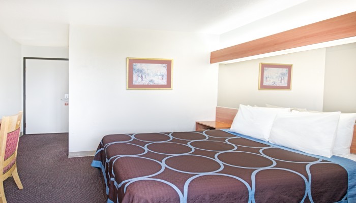 Welcome To SureStay by Best Western Sacramento South Natomas - Standard Queen