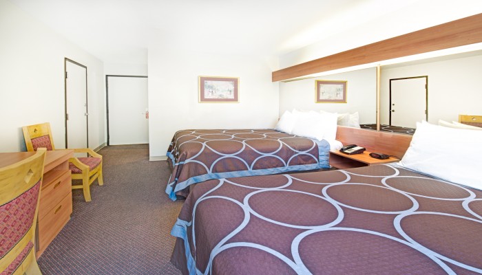 Welcome To SureStay by Best Western Sacramento South Natomas - 2 Queen Beds